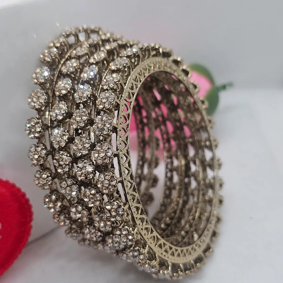 Antique Jewellery Style 4 Pieces Gokhru Bangles Set