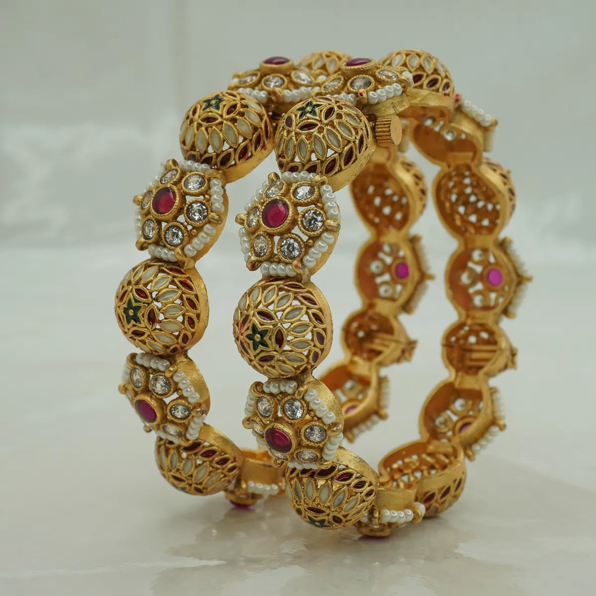 Beautiful Peral Embaded Copper Gokhru Ser