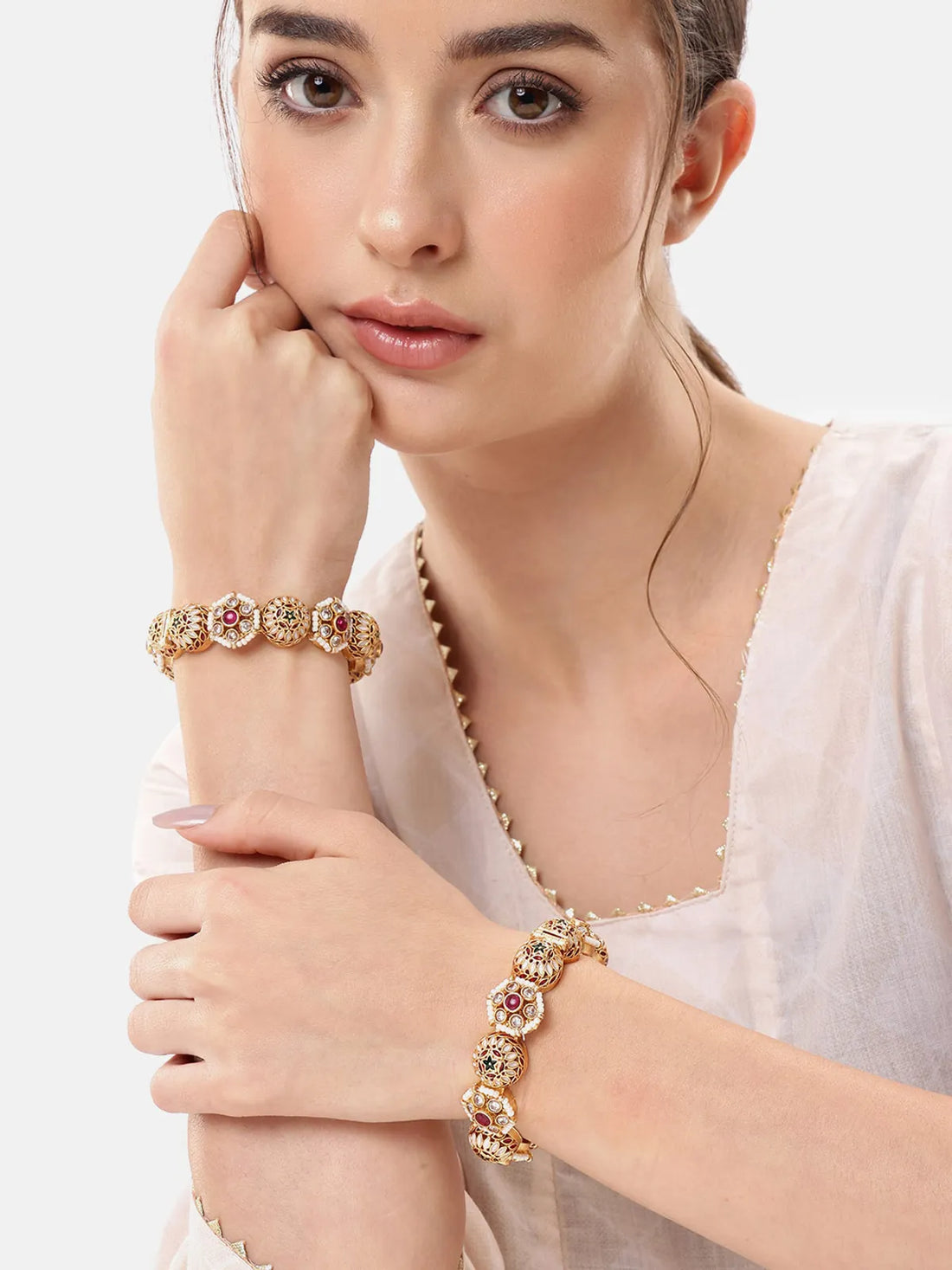 Beautiful Peral Embaded Copper Gokhru Ser