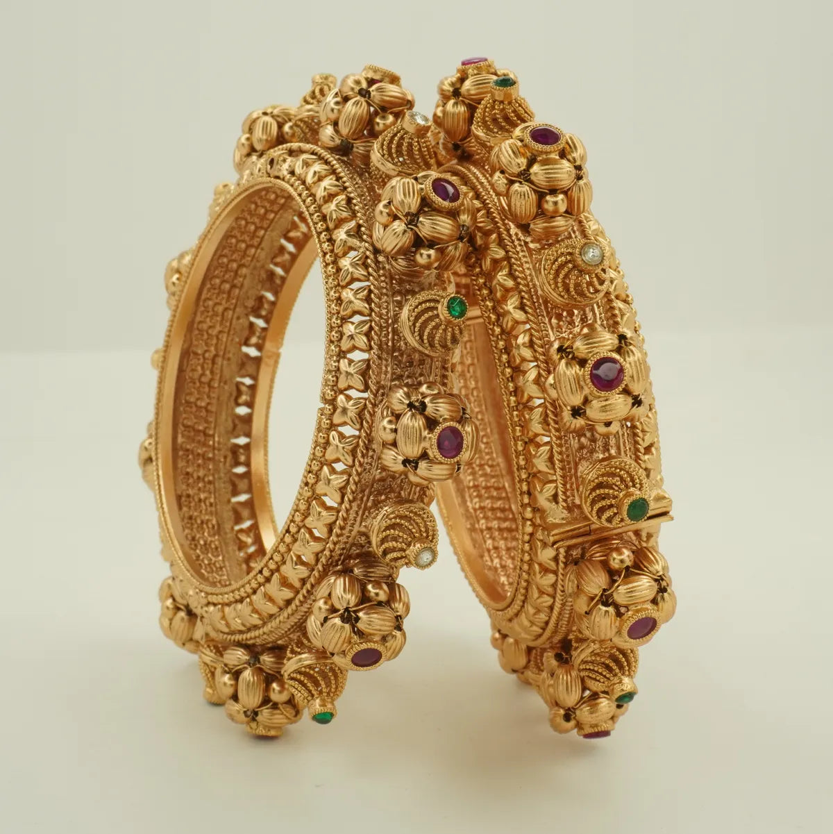 Antique Gold Plated Heavy Kemp Stone Bridal Bangle Set for Women